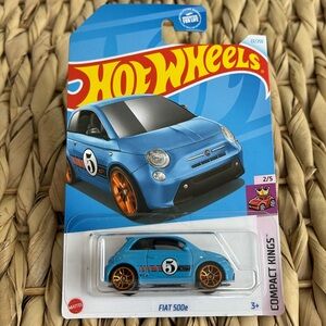 Hot Wheels Car Fiat 500e Compact Kings Hotwheels Blue Electric Vehicle EV 2024 🆕
